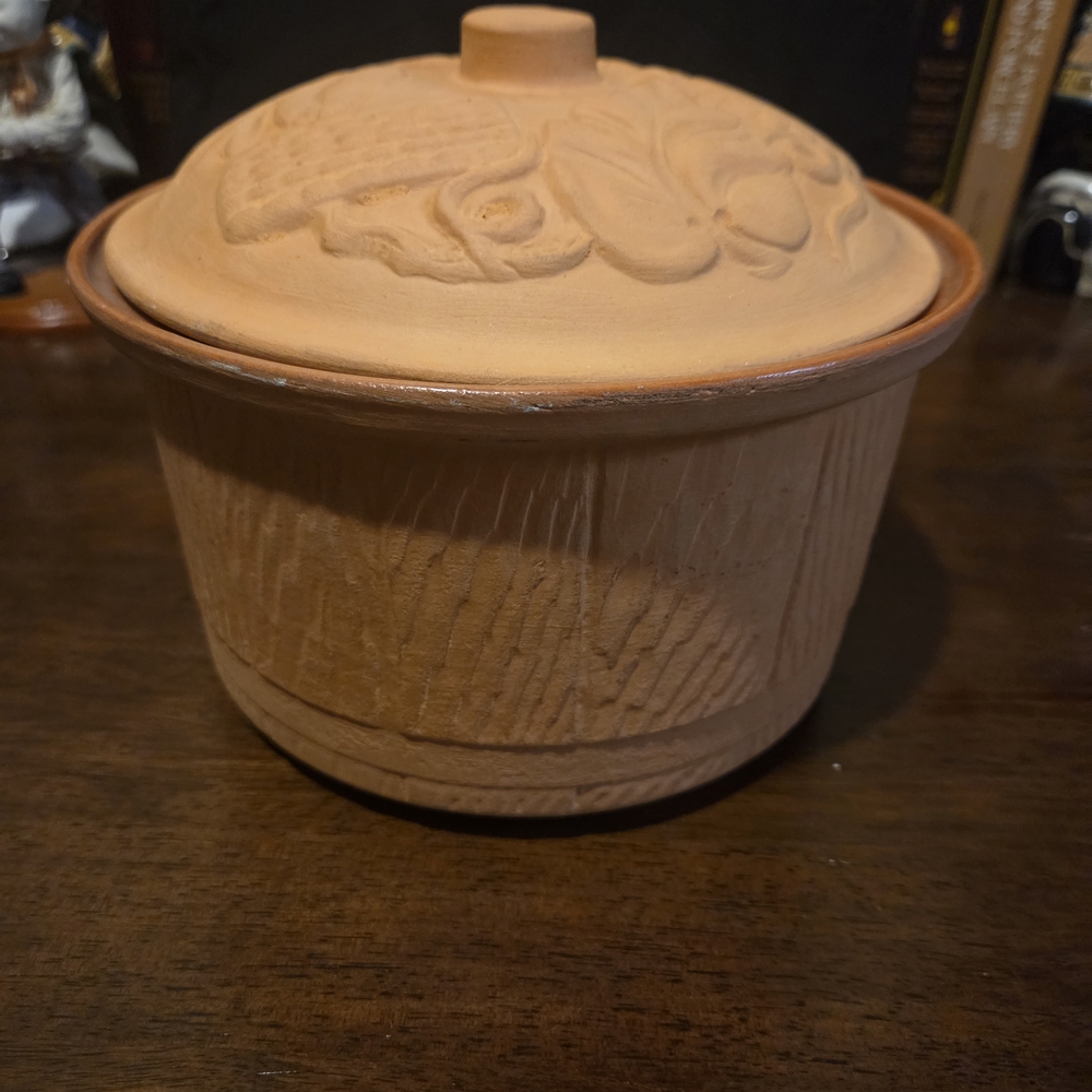 Terracotta Clay Casserole Dish with Lid